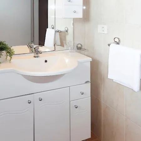 Apartamento Fjolla - Lbn439 *